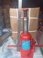 Kích thủy lực (con đội) cầm tay 2 tấn TCH90204D