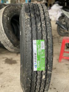 Lốp theo mooc LingLong 12R22.5 C600 18 pr